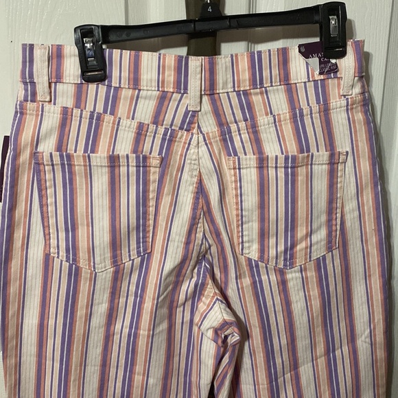 Gloria Vanderbilt Amanda Capri pants; size: 10 - Picture 5 of 7